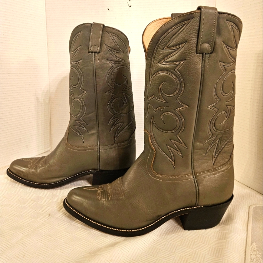 Gray Western Cowboy Boots